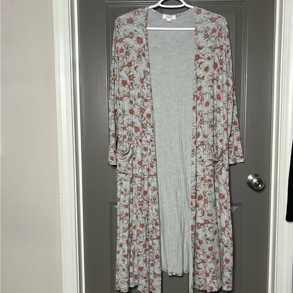 LuLaRoe S (6-8) Duster Cardigan Sarah Floral Gray Salmon Ribbed - Picture 5 of 12
